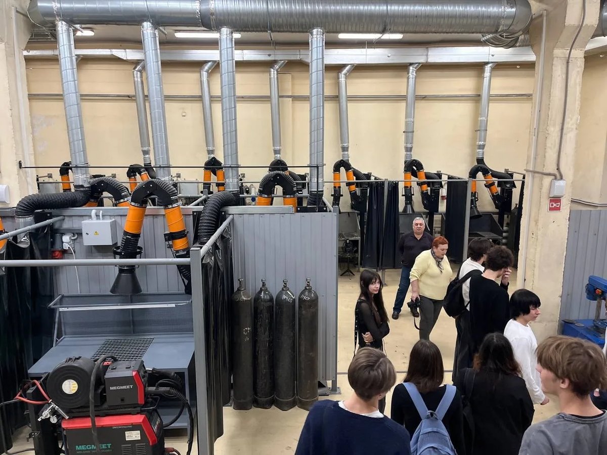 Погружение в будущее - незабываемая экскурсия в МИФИ!